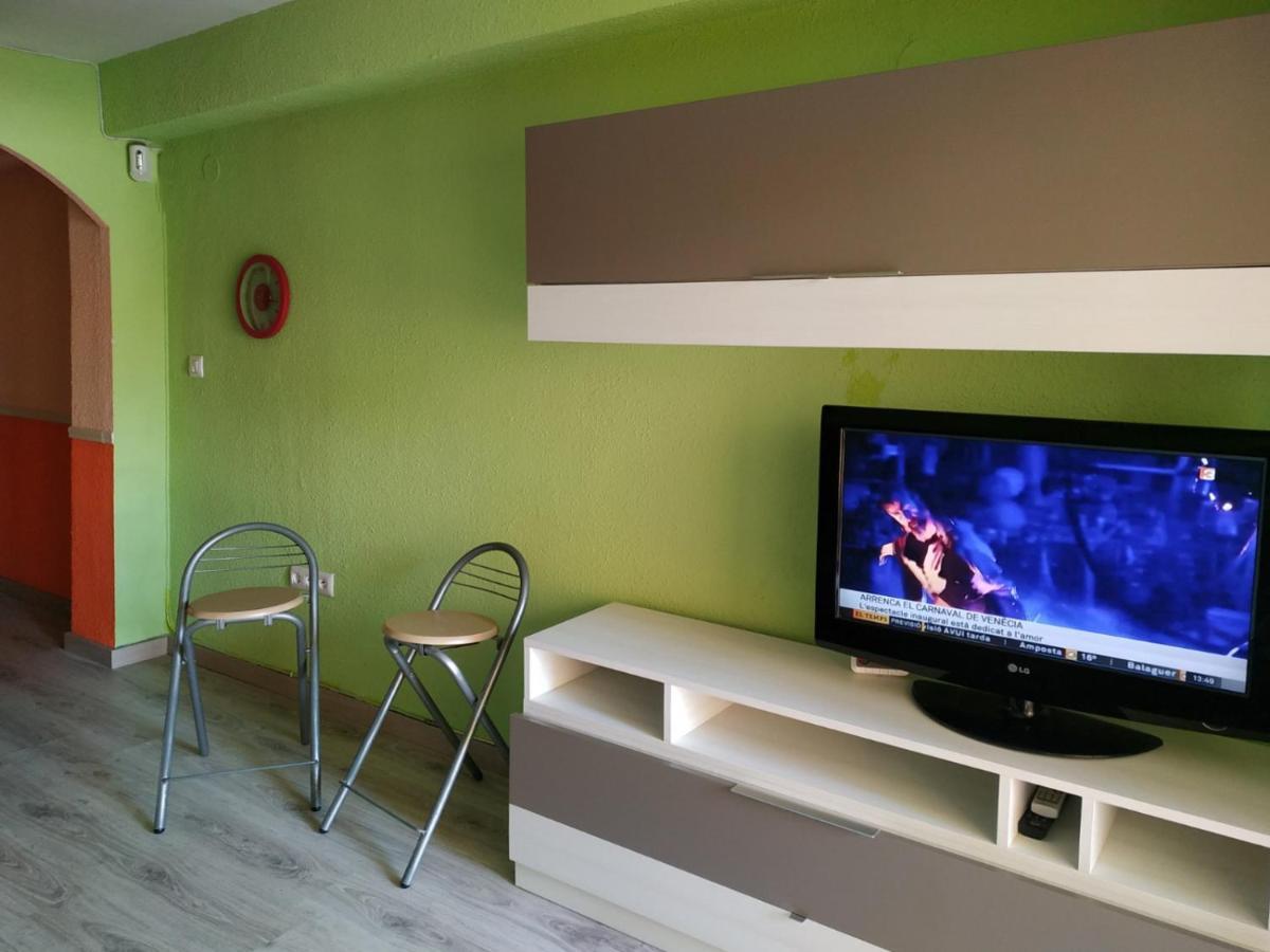 Sunflat Holidays Vila Beach Economic Aparment กัมบริลส์ ภายนอก รูปภาพ